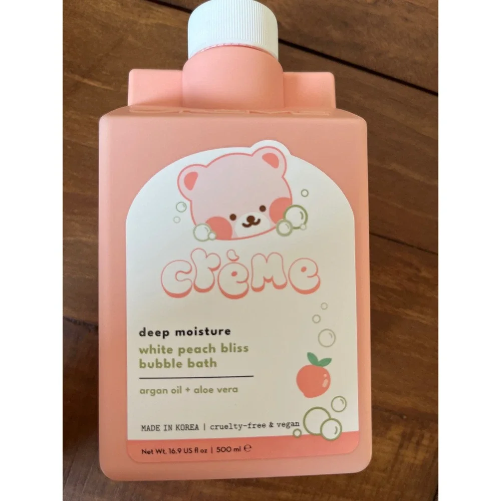 The Creme Shop White Peach Bliss Bubble Bath Deep Moisture‎ 16.9oz Pink Bear